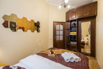 4-комн.кв., 85 м², этаж 6