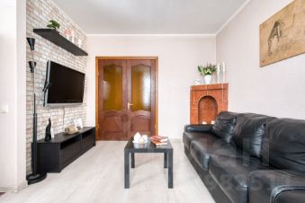 2-комн.кв., 50 м², этаж 4