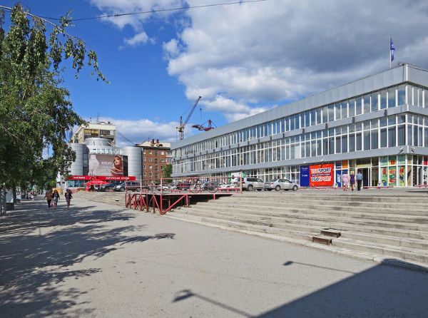 Торговый центр ЦУМ Новосибирск