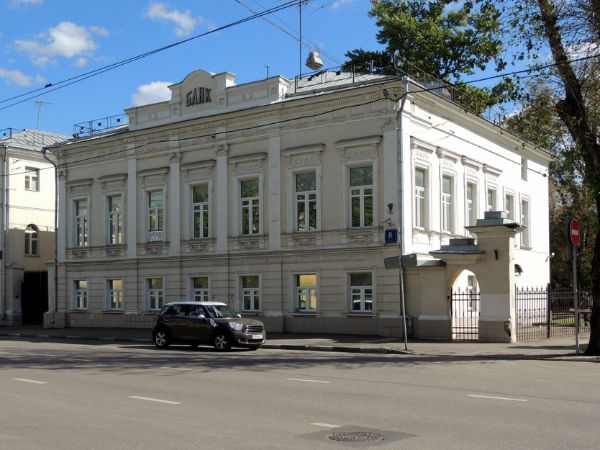 Особняк на ул. Александра Солженицына, 8с1