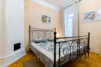 4-комн.кв., 90 м², этаж 2