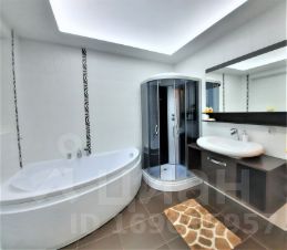 2-комн.кв., 110 м², этаж 3