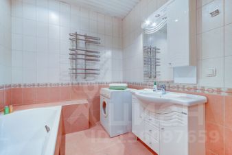 2-комн.кв., 80 м², этаж 4