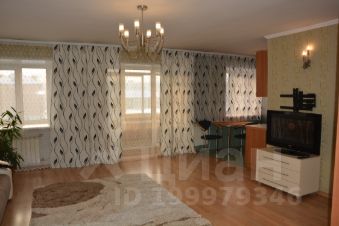 2-комн.кв., 80 м², этаж 3