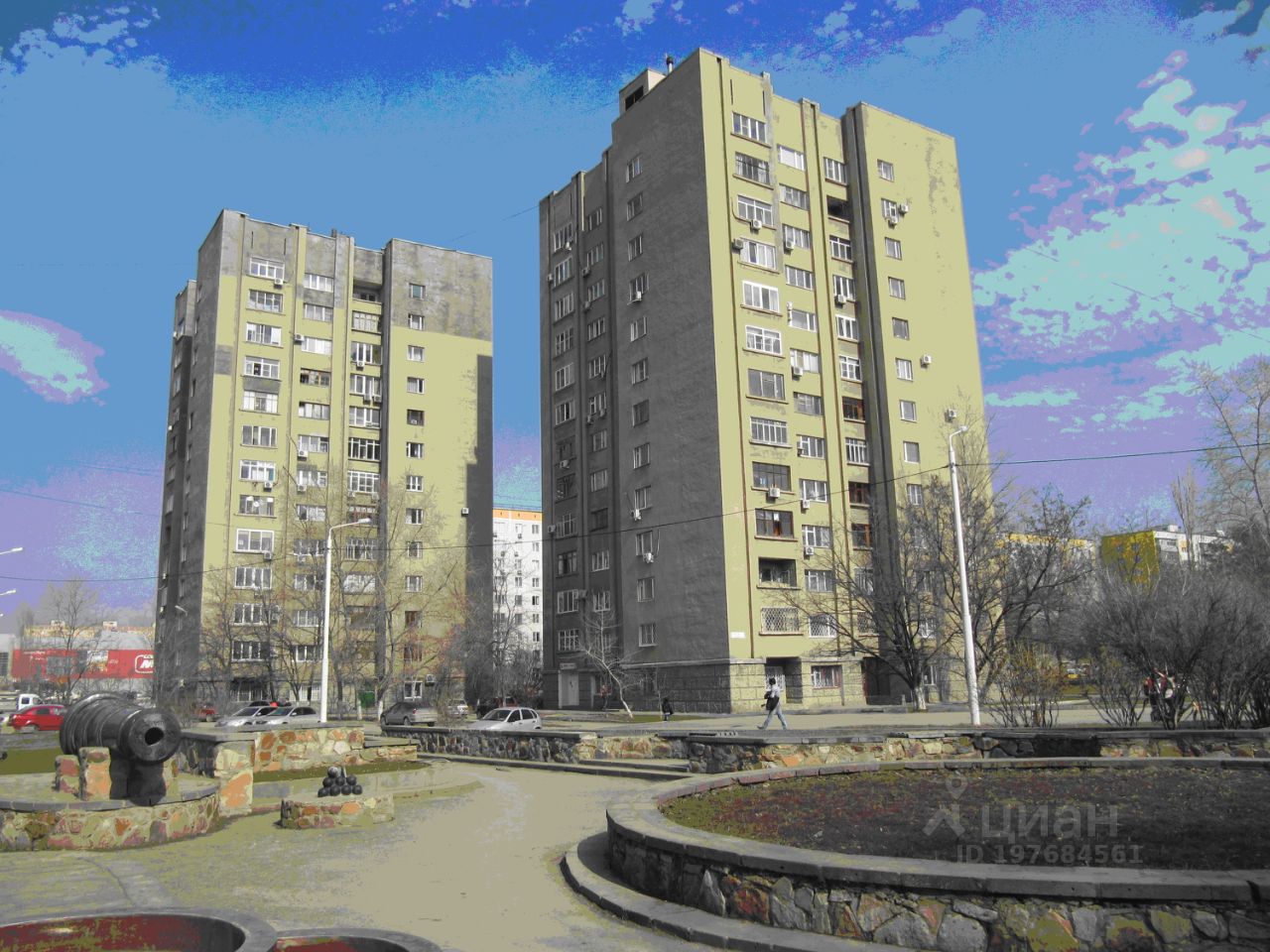 Продаю четырехкомнатную квартиру 111,7м² просп. Курчатова, 13, Волгодонск,  Ростовская область - база ЦИАН, объявление 197684561