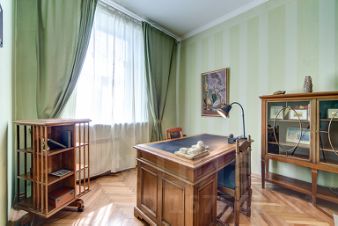 3-комн.кв., 130 м², этаж 5