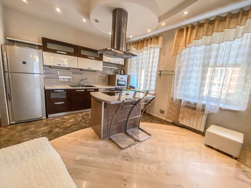 2-комн., 85 м², 2/7 этаж