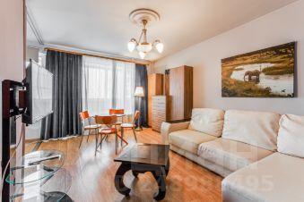 2-комн.кв., 52 м², этаж 17