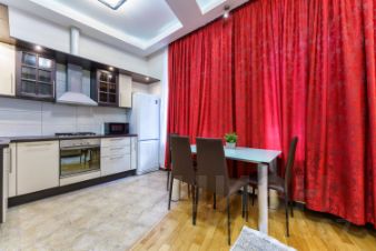 3-комн.кв., 90 м², этаж 2