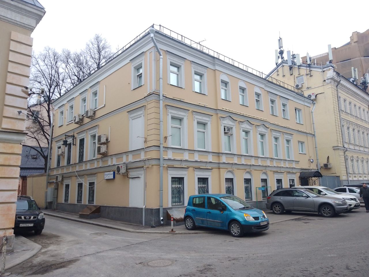 Бизнес Центр в Большом Кисельном пер., 7с1
