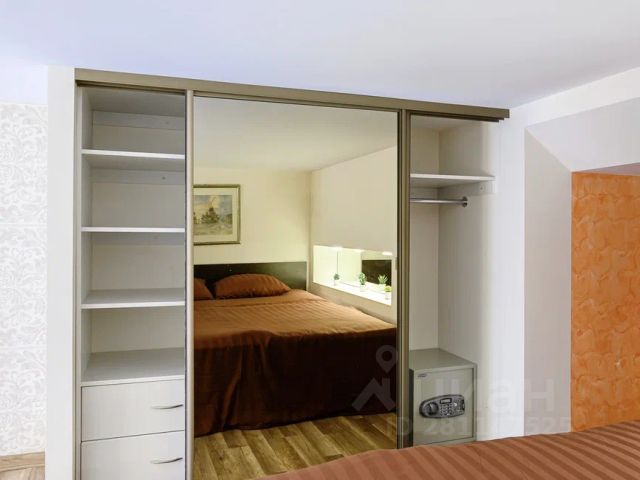 2-комн., 95 м², 2/4 этаж