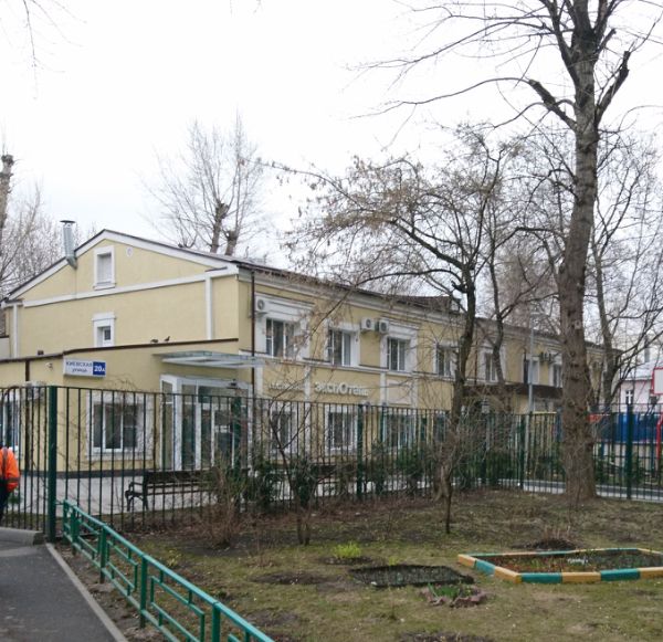 Отдельно стоящее здание ЭкспОтель
