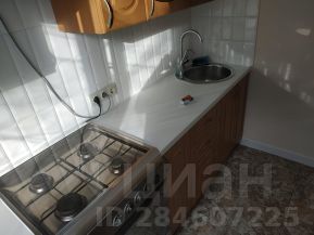 2-комн.кв., 44 м², этаж 3