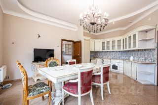 4-комн.кв., 130 м², этаж 4