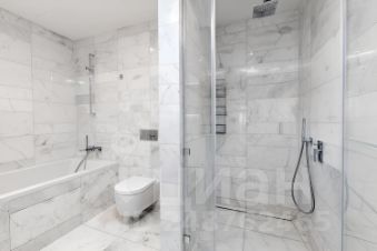 2-комн.кв., 120 м², этаж 63