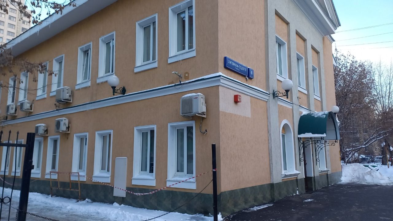 продажа помещений в БЦ на ул. Литвина-Седого, 4с1