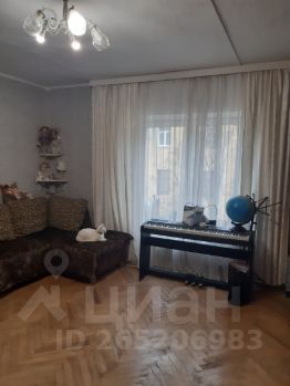 3-комн.кв., 77 м², этаж 5