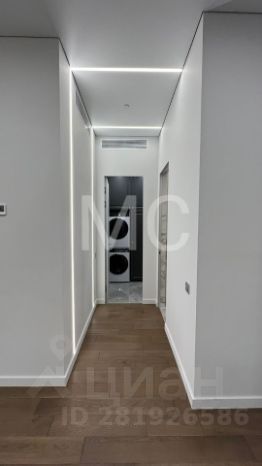 3-комн.апарт., 98 м², этаж 54