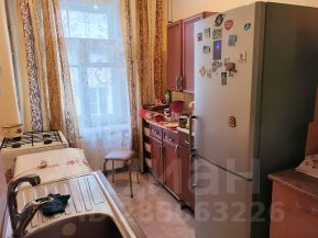 2-комн.кв., 50 м², этаж 3