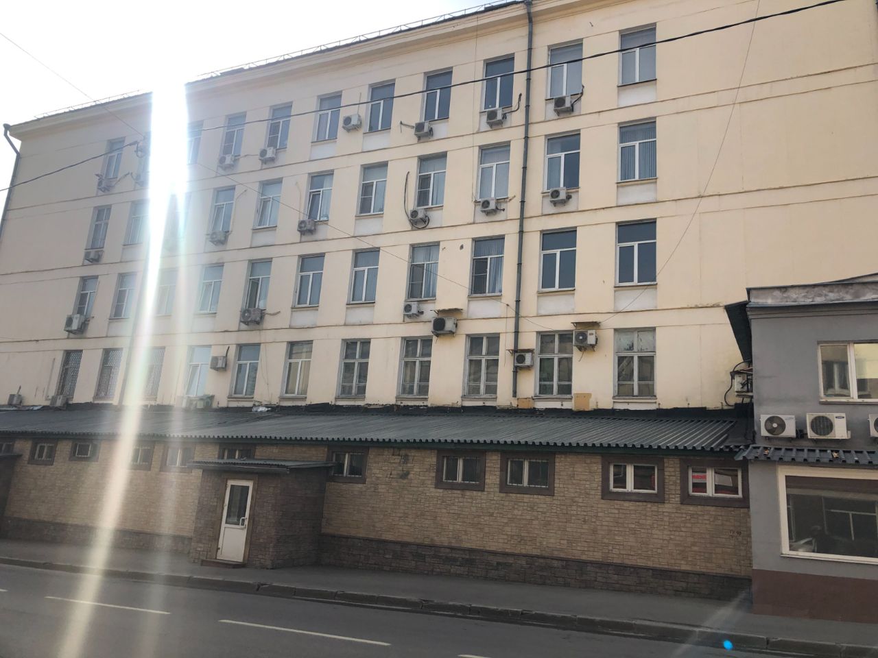 Бизнес Центр на ул. Буженинова, 16с2