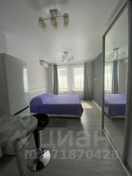 2-комн.кв., 49 м², этаж 18