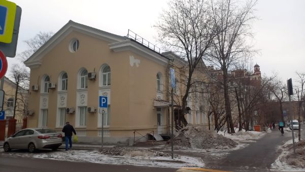 Отдельно стоящее здание на ул. Маршала Соколовского, 9