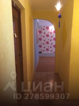 2-комн.кв., 40 м², этаж 3