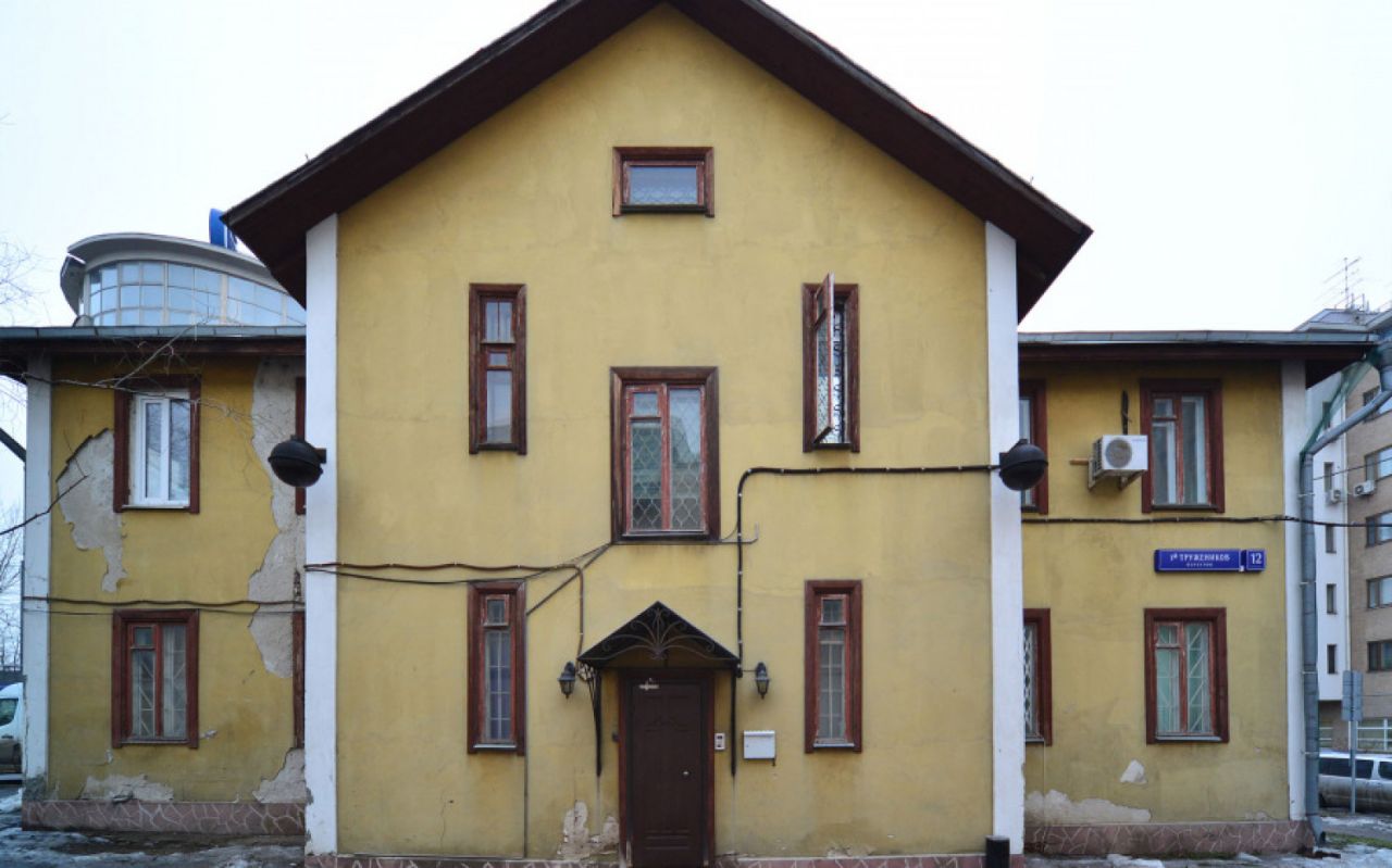 БЦ в 1-м переулке Тружеников, 12с1