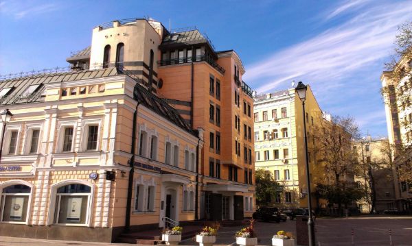Бизнес-центр на ул. Покровка, 45с1