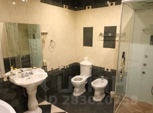 4-комн.кв., 250 м², этаж 2