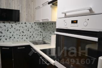 1-комн.кв., 38 м², этаж 10