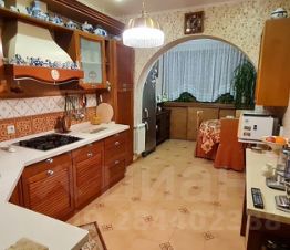 3-комн.кв., 82 м², этаж 3