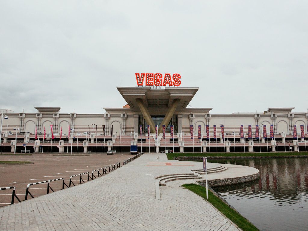 аренда помещений в ТРЦ Vegas (Вегас)