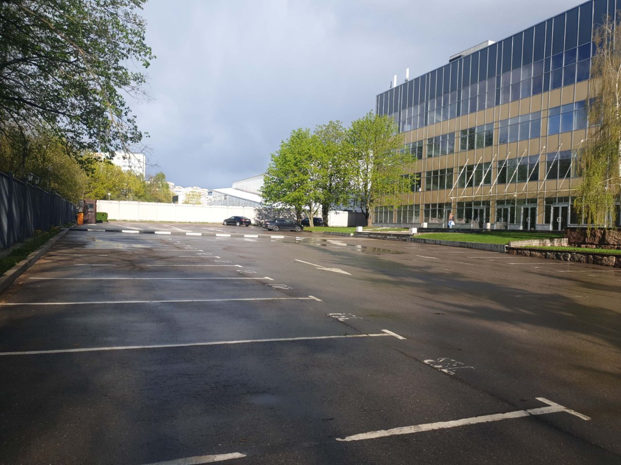 продажа помещений в БЦ Обручева