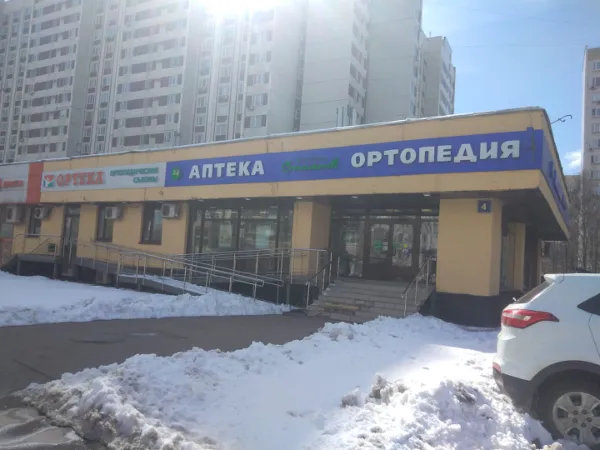 Торговый центр на ул. Скобелевская, 4