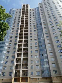 3-комн.кв., 111 м², этаж 2