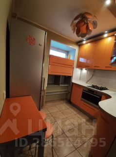 2-комн.кв., 43 м², этаж 3