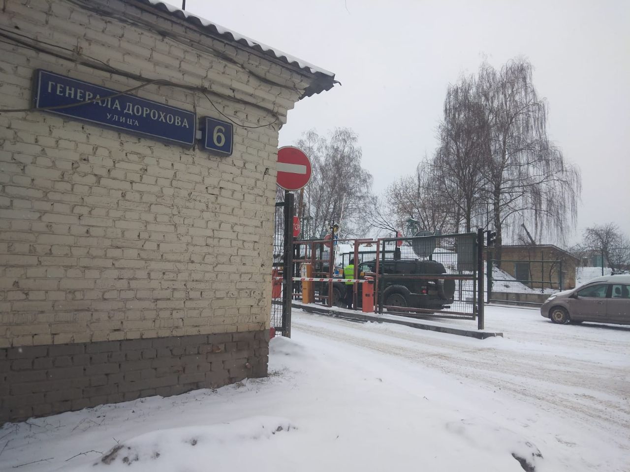 Складском комплексе на ул. Генерала Дорохова, 6 (6с10)