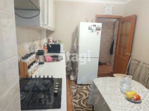 4-комн.кв., 77 м², этаж 2