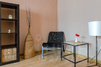 2-комн.кв., 80 м², этаж 2