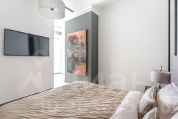 2-комн.апарт., 55 м², этаж 77