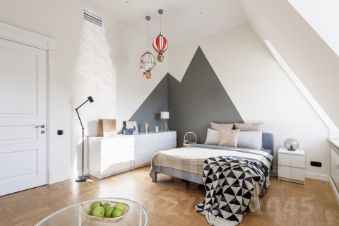 4-комн.апарт., 160 м², этаж 4