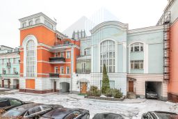 многокомн. кв., 336 м², этаж 1