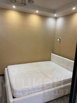 3-комн.кв., 94 м², этаж 3