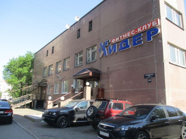 Отдельно стоящее здание на ул. Караваевская, 32к2
