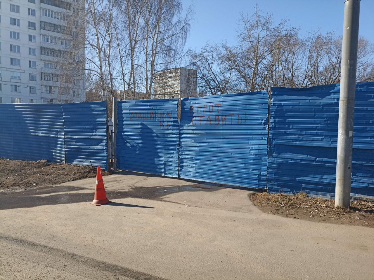 Складском комплексе на ул. Смольная, 8с1