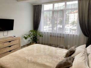 2-комн.кв., 65 м², этаж 1