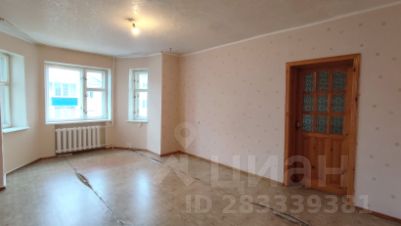 4-комн.кв., 73 м², этаж 3