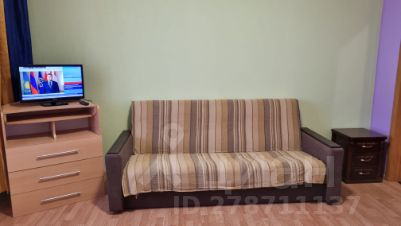 2-комн.кв., 80 м², этаж 8