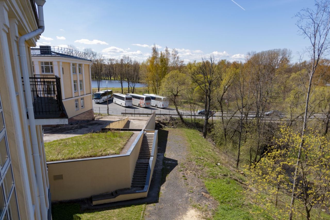 Купить квартиру на улице Фабричная в городе Петергоф в Санкт-Петербурге,  продажа квартир во вторичке и первичке на Циан. Найдено 8 объявлений